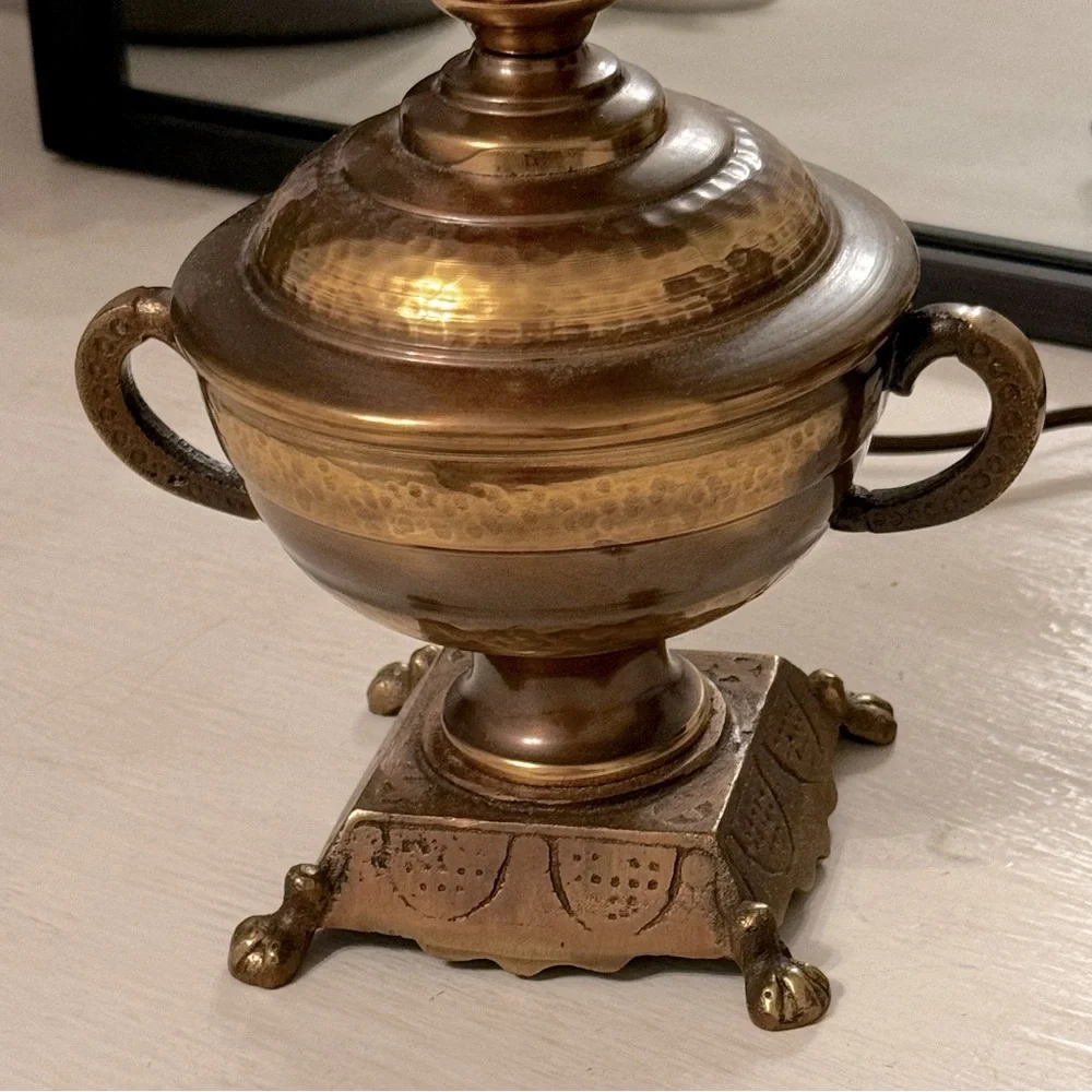 Vintage Hammer Brass Table Lamp